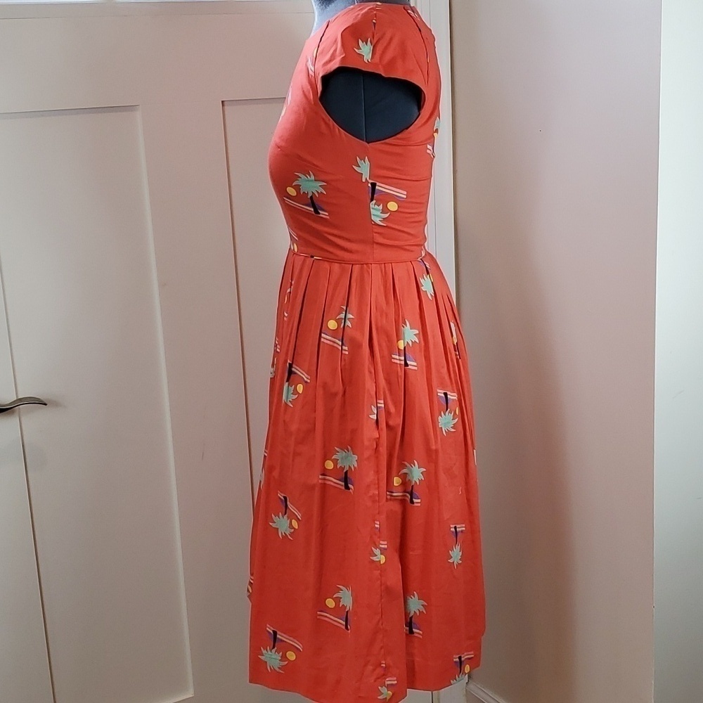 Emilyandfin dress - Large - Picture 3 of 8